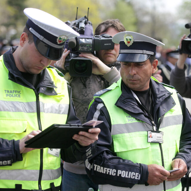 Изследване сред полицаи: Системата е твърде политизирана