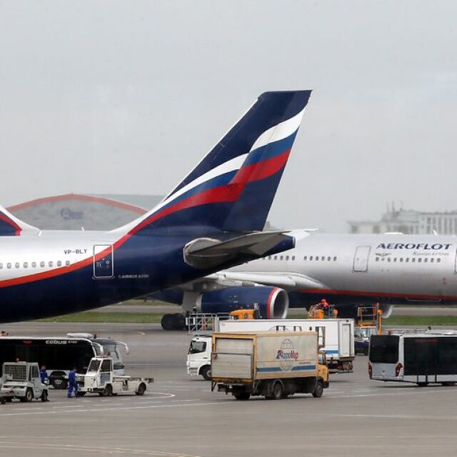 Русия спира всички редовни и чартърни полети