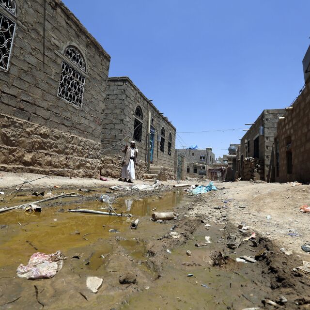Чужди войски навлязоха в Йемен