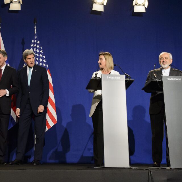 Иран обяви, че са намерени решения по ядрения проблем 