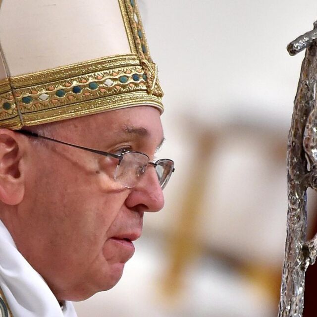 Папа Фарнциск нарече избиването на арменците геноцид