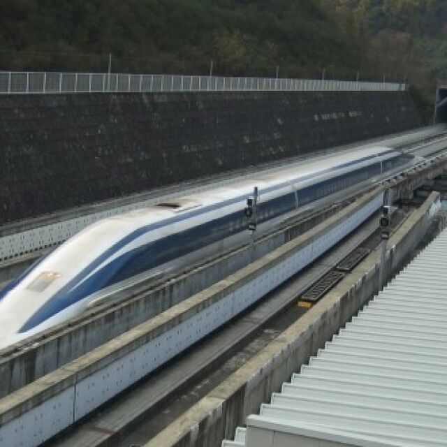 Японски влак постави световен рекорд по скорост