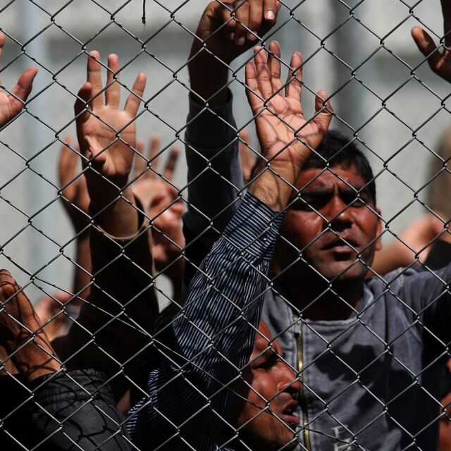 Австрия ще лишава от бежански статут мигранти, извършили престъпления