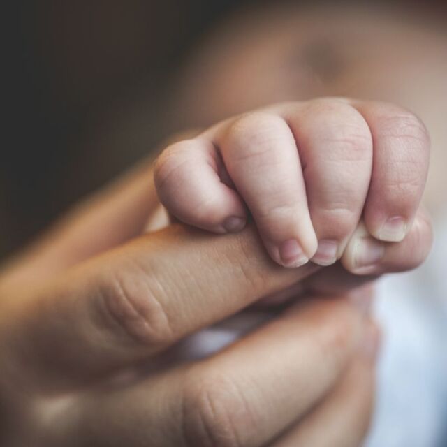 Родители изоставиха бебето си в поликлиниката в Петрич