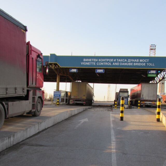 Затварят временно Дунав мост за профилактика 