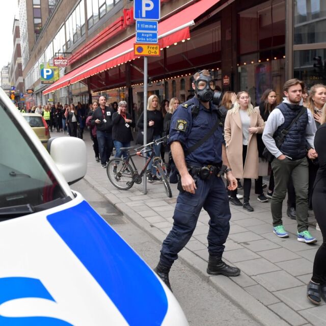 Атаката в Стокхолм – терористичен акт, извършен с откраднат камион