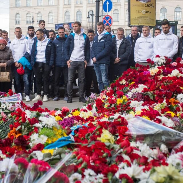 Футболистите на "Зенит" Санкт Петербург: Тероризмът няма да ни сломи! (ВИДЕО)