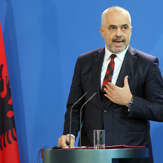 Албанският премиер: Ако ЕС ни обърне гръб, може да се обединим с Косово
