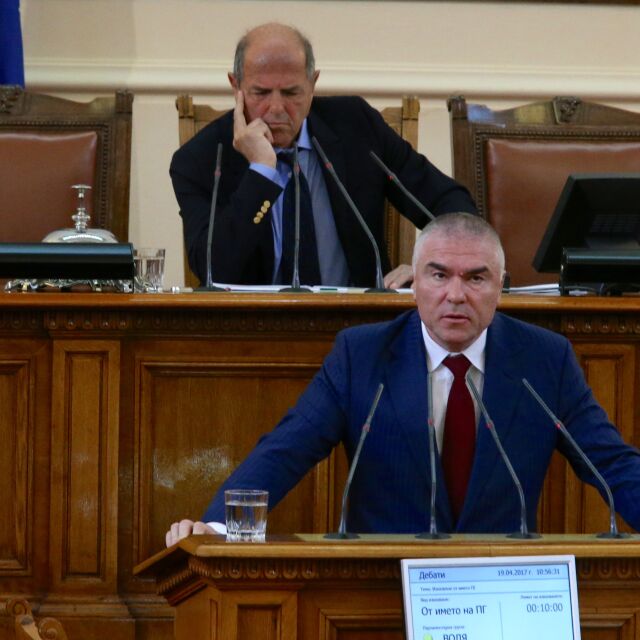 Парламентът създаде комисия за имунитета на Веселин Марешки