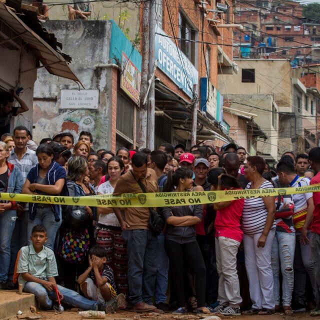 12 души загинаха при насилие, избухнало в Каракас