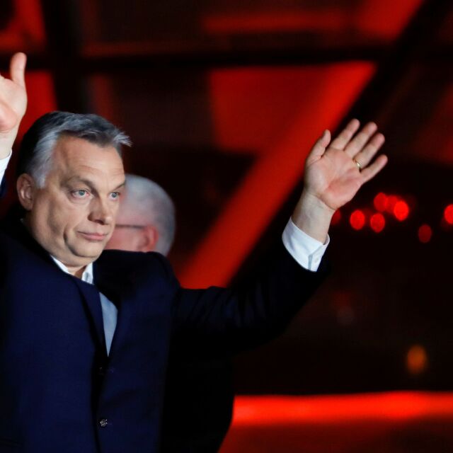Виктор Орбан печели убедително изборите в Унгария