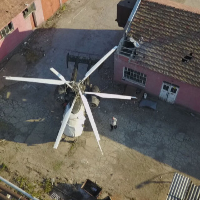 Пилотът, който приземи аварийно хеликоптер в Свищов, нямал право да лети 