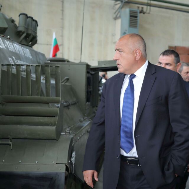 България започва модернизация на сухопътните си бойни машини