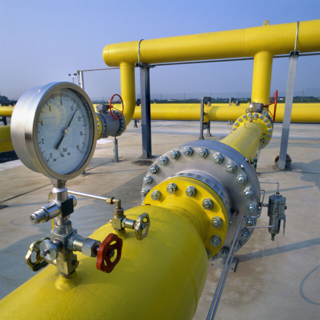  Европейска комисия проверява България за договорката с доставки на газ през Турция 