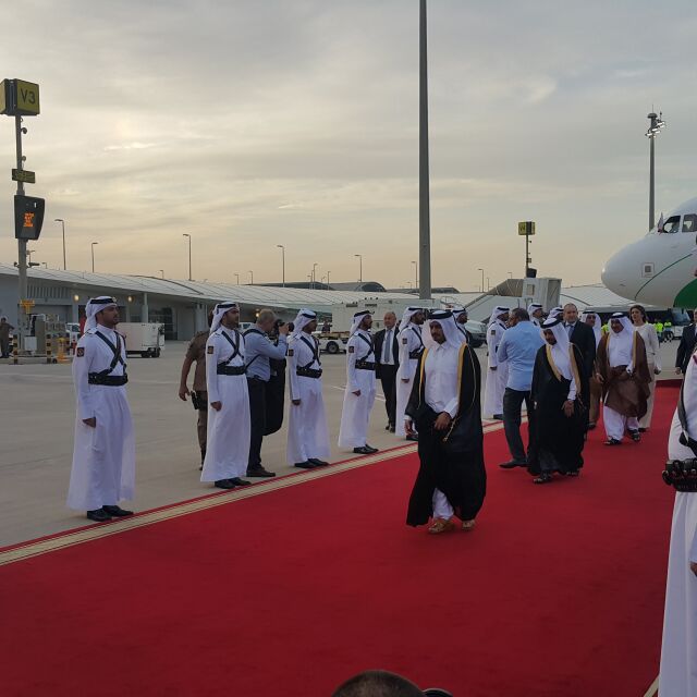 Румен Радев пристигна на посещение в Катар 