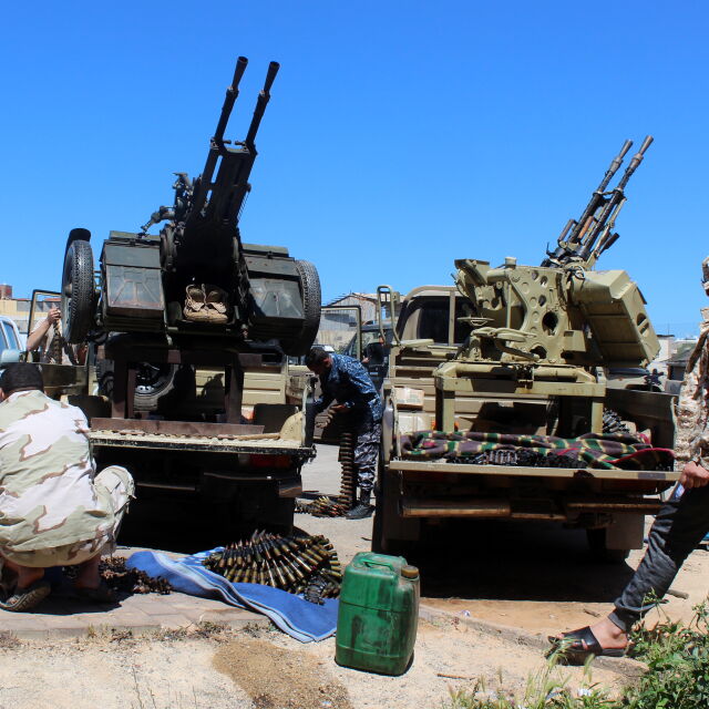 Нови сражения избухнаха в Либия