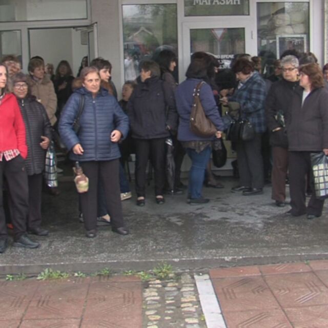Над 100 шивачки от Благоевград останаха без работа и възнаграждения