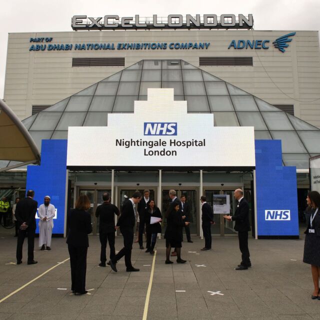В Лондон беше открита полева болница за пациенти с COVID-19