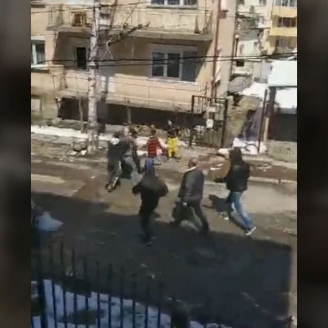 Масов бой във Враца по време на извънредното положение