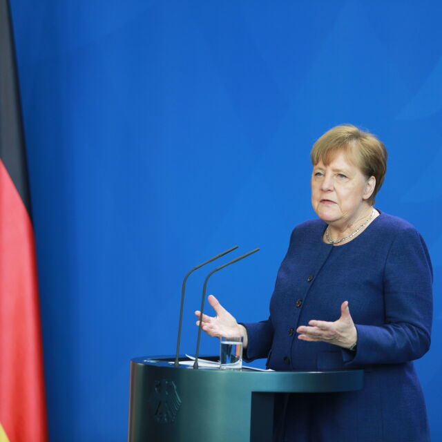 Меркел: Все още е рано да се каже кога в Германия ще бъдат смекчени ограниченията