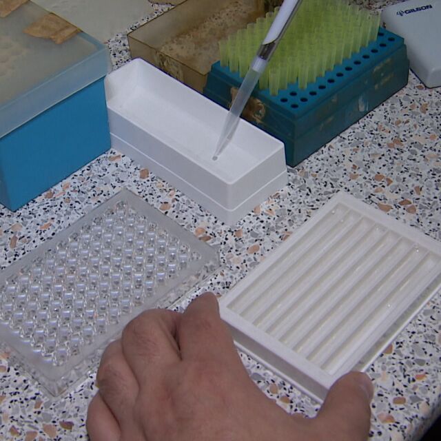 Произведено в България: Учени от БАН работят върху създаването на ваксина срещу COVID-19