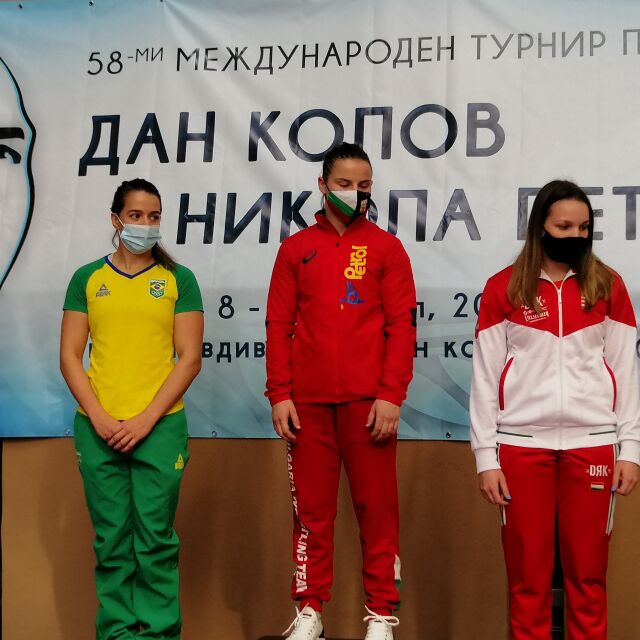 Биляна Дудова със злато на турнира "Дан Колов-Никола Петров" (ВИДЕО)