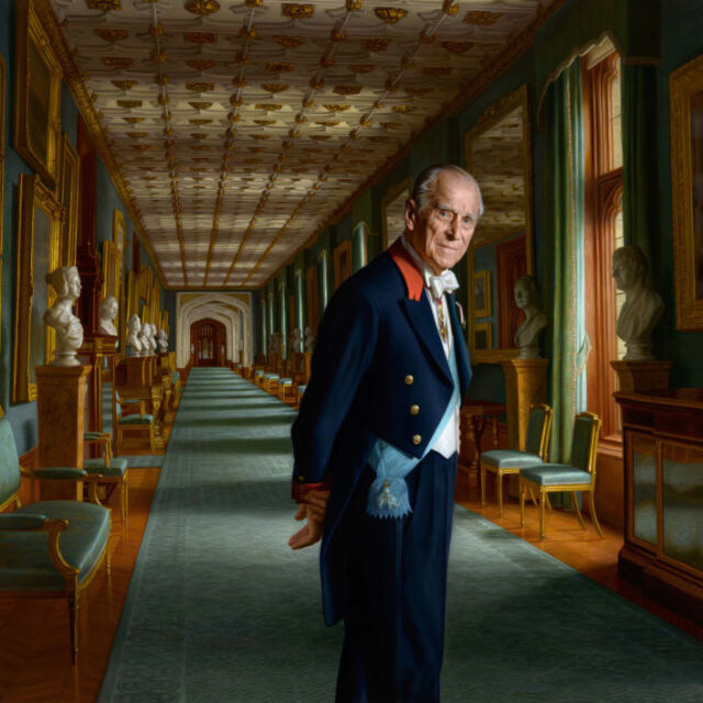 Последният официален портрет на принц Филип – защо е заснет в точно този коридор на Уиндзор?