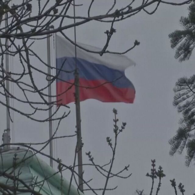 Словакия гони трима руски дипломати в знак на солидарност с Чехия