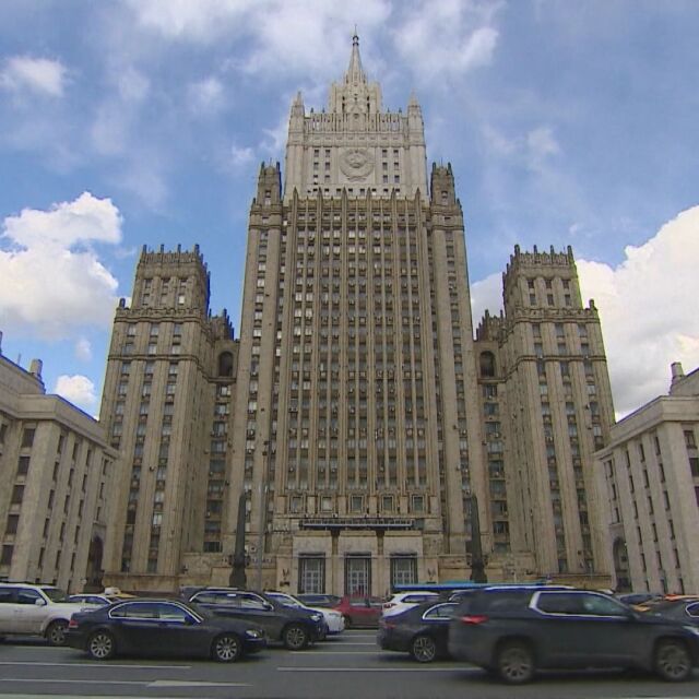 След Чехия още европейски страни гонят руски дипломати
