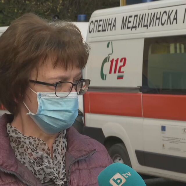Мобилен екип ще ваксинира срещу COVID-19 трудноподвижни хора в Хасково