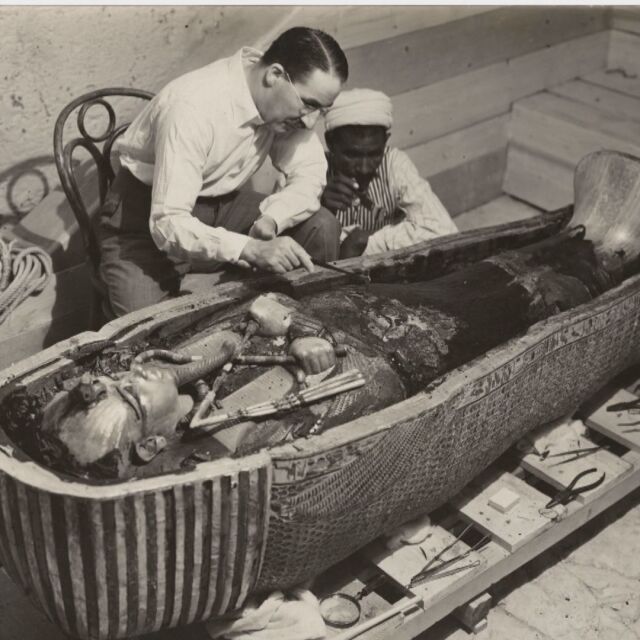 След 100 години: Изложба показва разкопките на гробницата на Тутанкамон