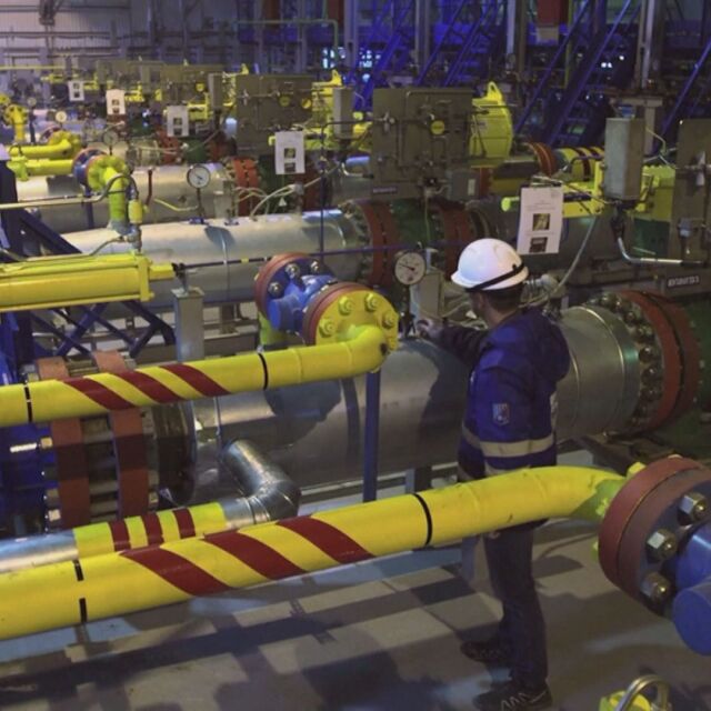 Топчийски: Газ до края на годината ще има, но цената е висока