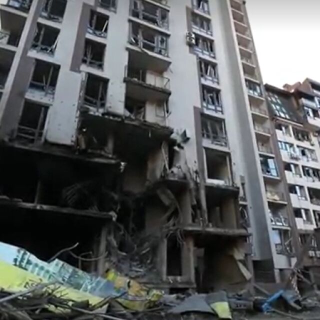 Цивилна жертва и ранени при снощния ракетен обстрел на Киев