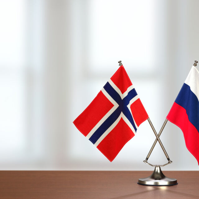 Норвегия гони 15 руски дипломати