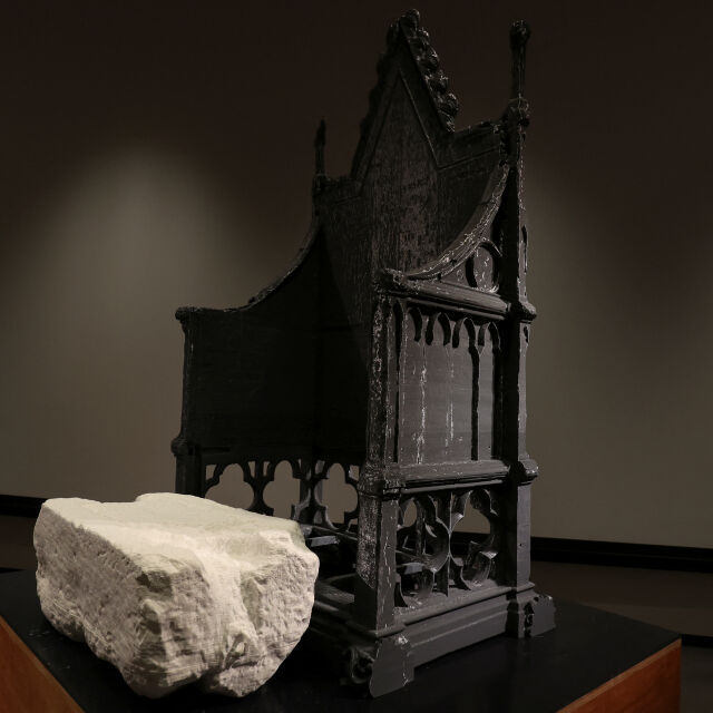 Коронацията на Чарлз III: Камъкът на Съдбата вече е в Уестминстърското абатство