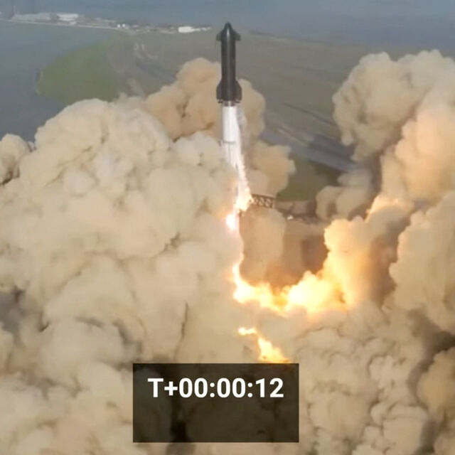 „Старшип“ излетя… и се взриви: Какво се случи с ракетата на Илон Мъск? (ВИДЕО)
