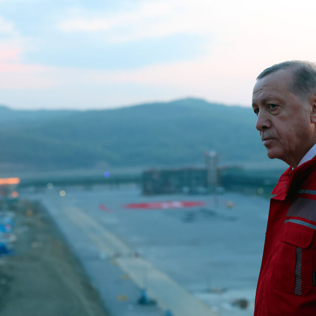 "Една година безплатен газ за домакинствата": Турция вече получава черноморски газ