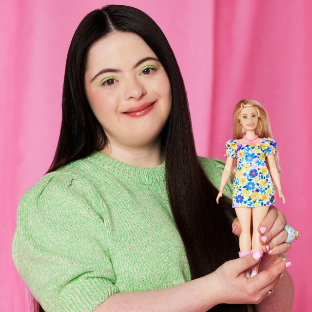 „Всички деца да видят себе си в Барби“: Създадоха първата кукла със Синдром на Даун (СНИМКИ)
