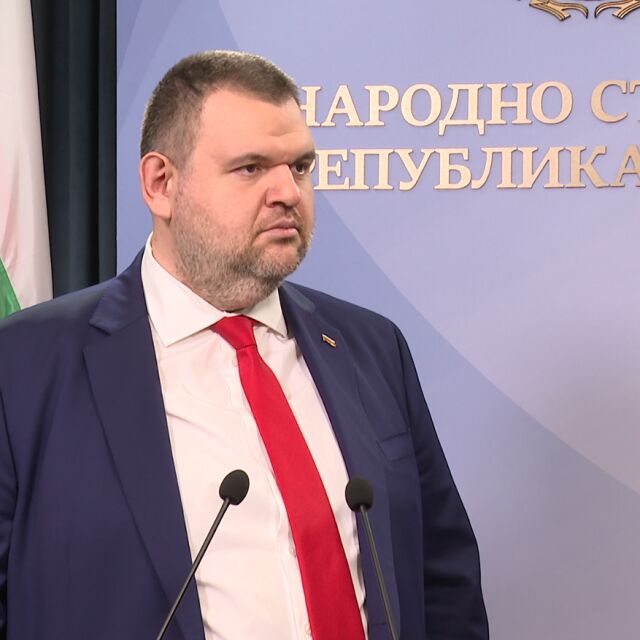 Делян Пеевски повежда депутатските листи на ДПС в Кърджали и Благоевград