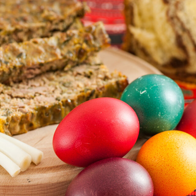 Акция „Великден“: Започват проверки на агнешкото месо, козунаците и яйцата