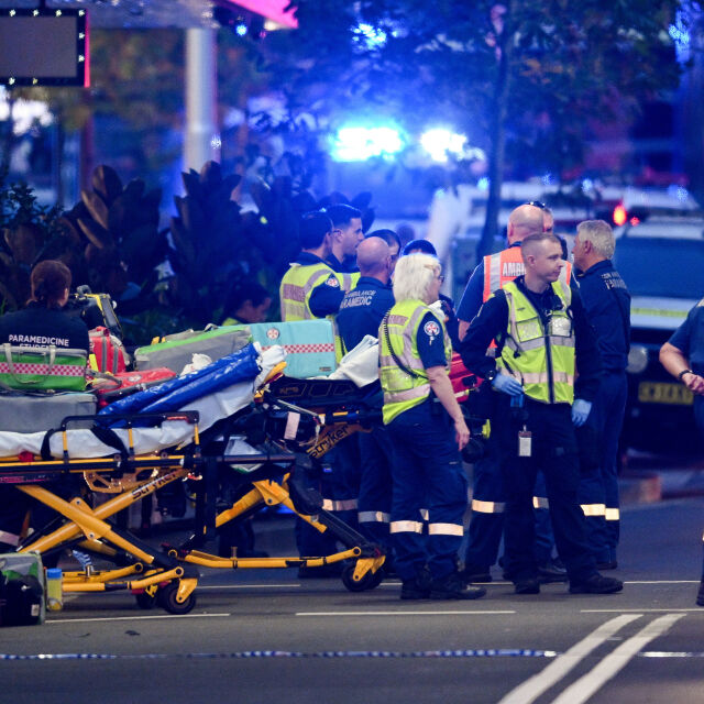Бащата на нападателя в Сидни: Той искаше приятелка (ВИДЕО)