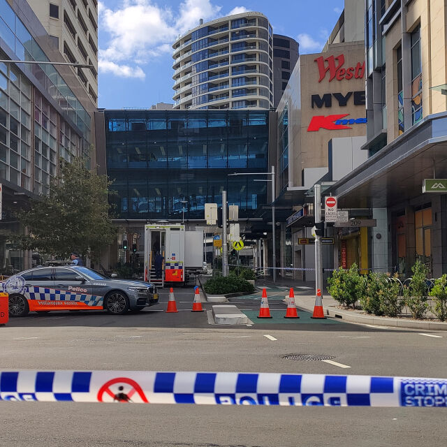  Идентифицираха нападателя от мола в Сидни: 40-годишен с психологични отклонения 