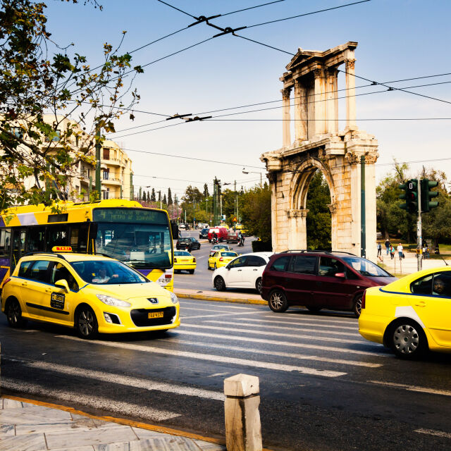 Стачка сковава градския превоз в Гърция 