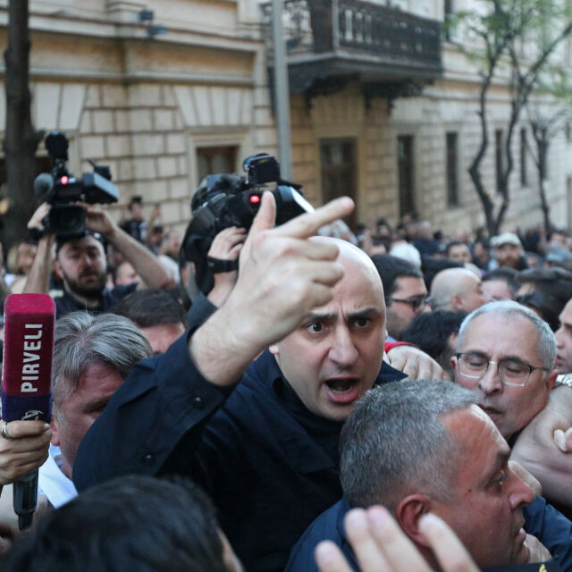  Нови митинги в Грузия: Те са против законопроект за „ задграничните сътрудници “ (СНИМКИ) 