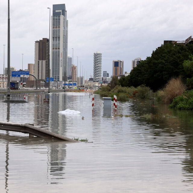 Климатичните промени ли са предизвикали наводненията в Дубай? (ВИДЕО)