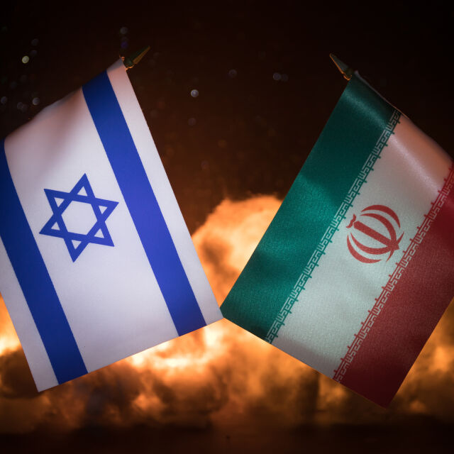  Съединени американски щати: Израел нанесе удари по Иран, спрени са полети (ВИДЕО) 