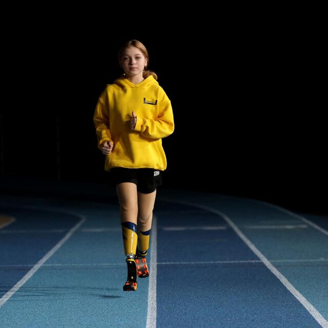  Яна Степаненко – 13-годишната украинка без крайници, която пробяга Бостънския маратон (СНИМКИ и ВИДЕО) 