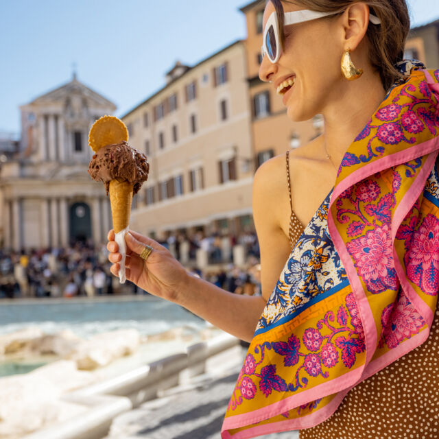 Без сладолед и пица в Милано: Обмислят мярката да важи само след полунощ