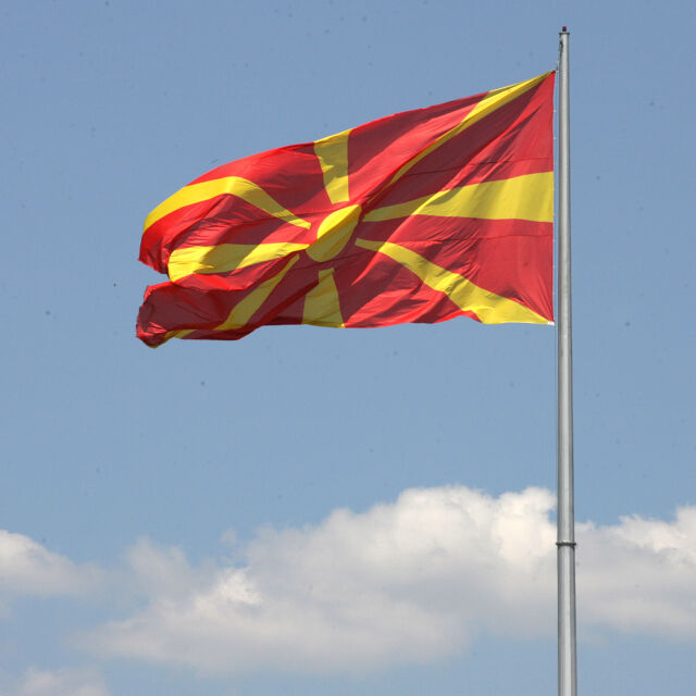 Македонските власти: Паметникът на Каймакчалан е незаконно поставен