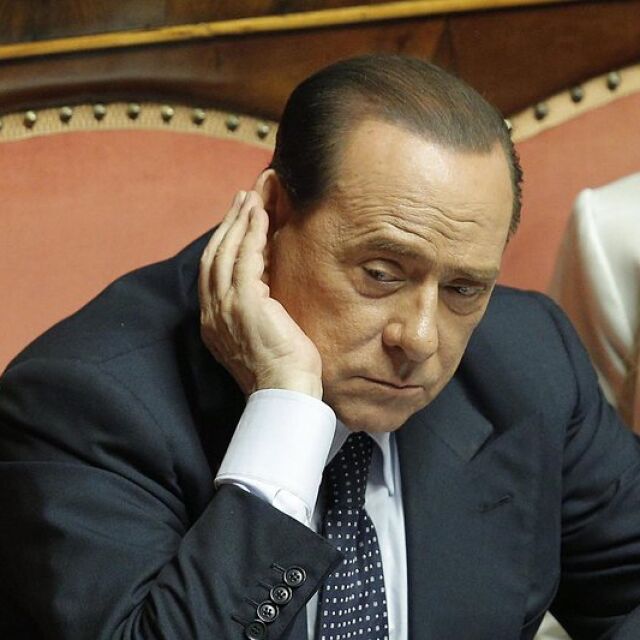 Берлускони бе осъден на три години затвор за корумпиране на сенатор